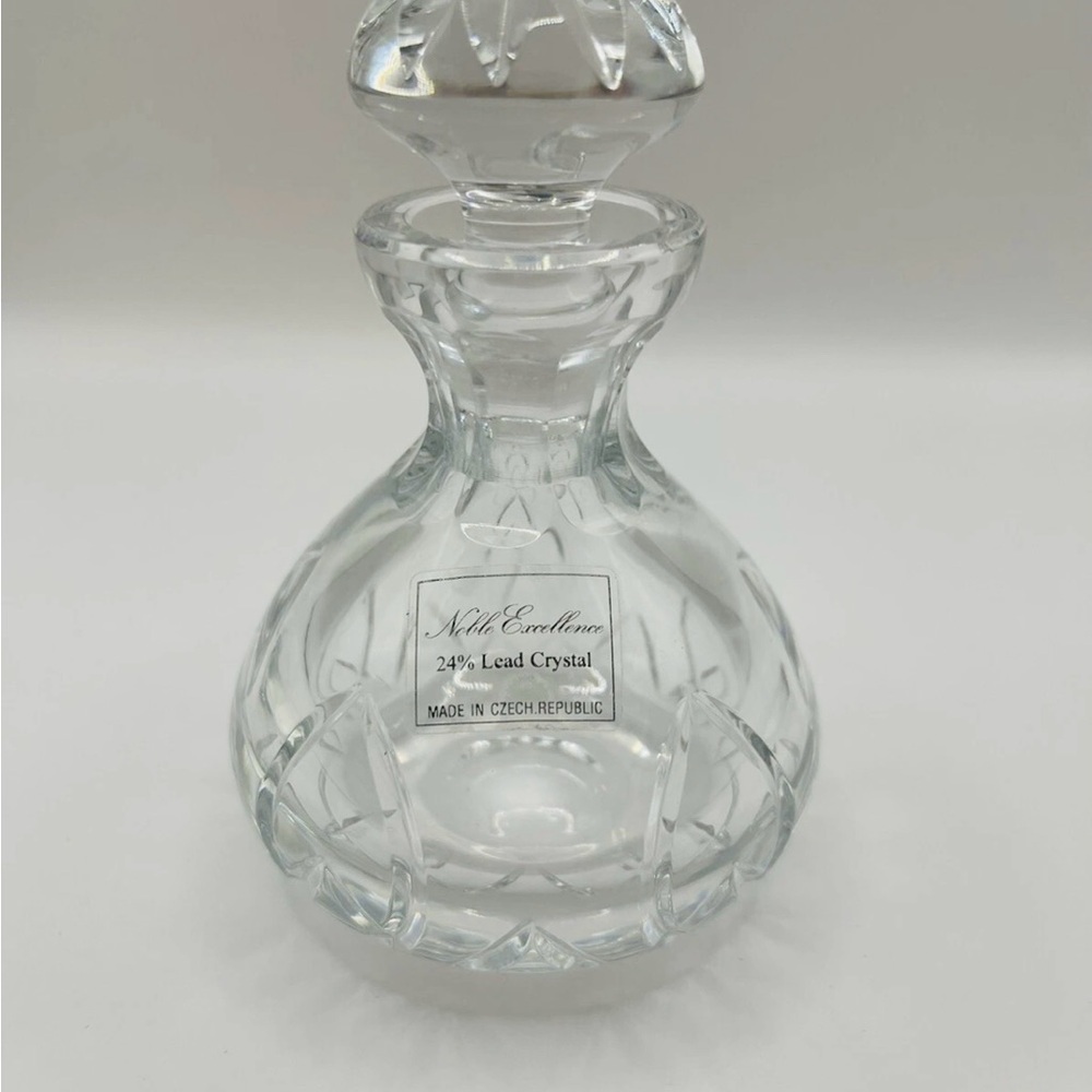 Sophisticated CRYSTAL PERFUME BOTTLE~ Czech Republic